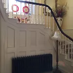 Stunning Victorian Charm * קלס