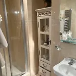 Stunning Victorian Charm * קלס