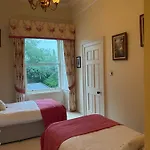 Stunning Victorian Charm לינה וארוחת בוקר *